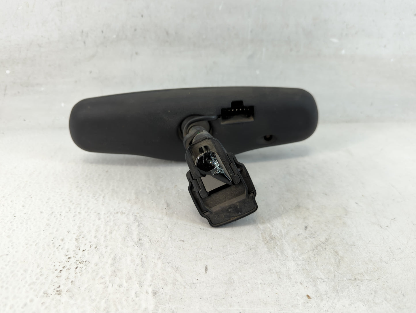 2000 Chevrolet Silverado 1500 Interior Rear View Mirror Replacement OEM P/N:GNTX-77 IE13 010106 Fits OEM Used Auto Parts