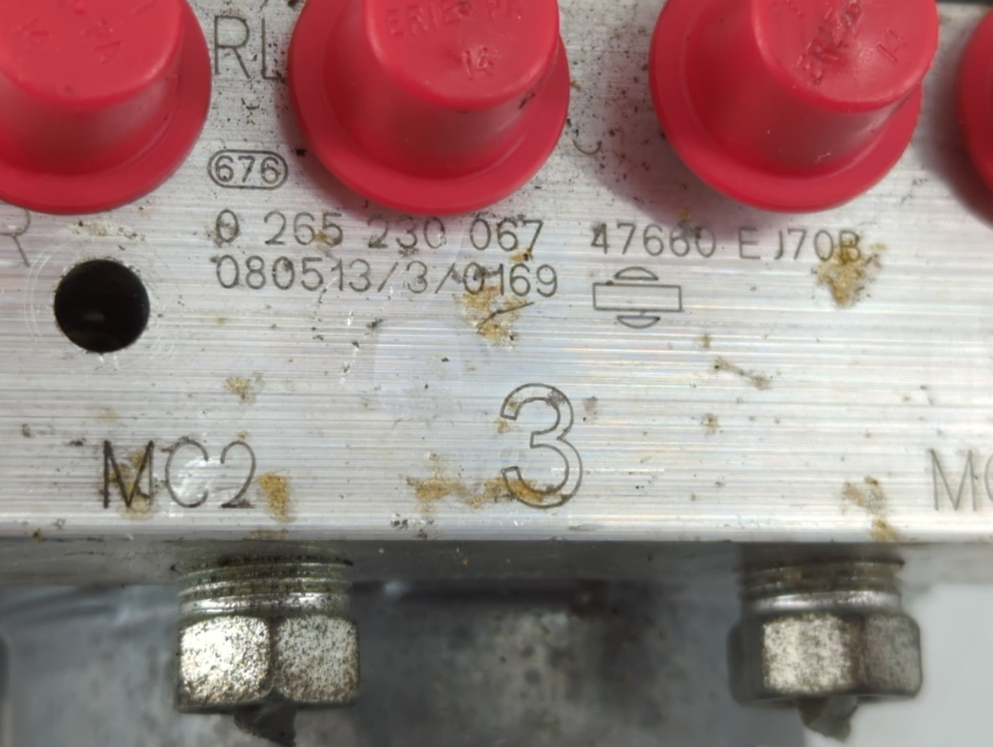 2008 Infiniti M35 ABS Pump Control Module Replacement P/N:0 265 230 067 47660 EJ70B Fits OEM Used Auto Parts