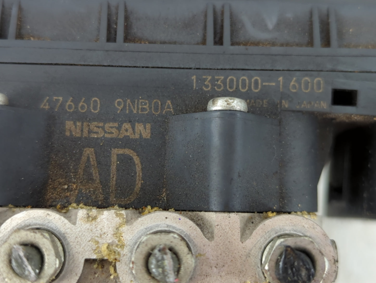 2015 Infiniti Qx60 ABS Pump Control Module Replacement P/N:133000-1600 47660 9NB0A Fits OEM Used Auto Parts - Oemusedautoparts1.com