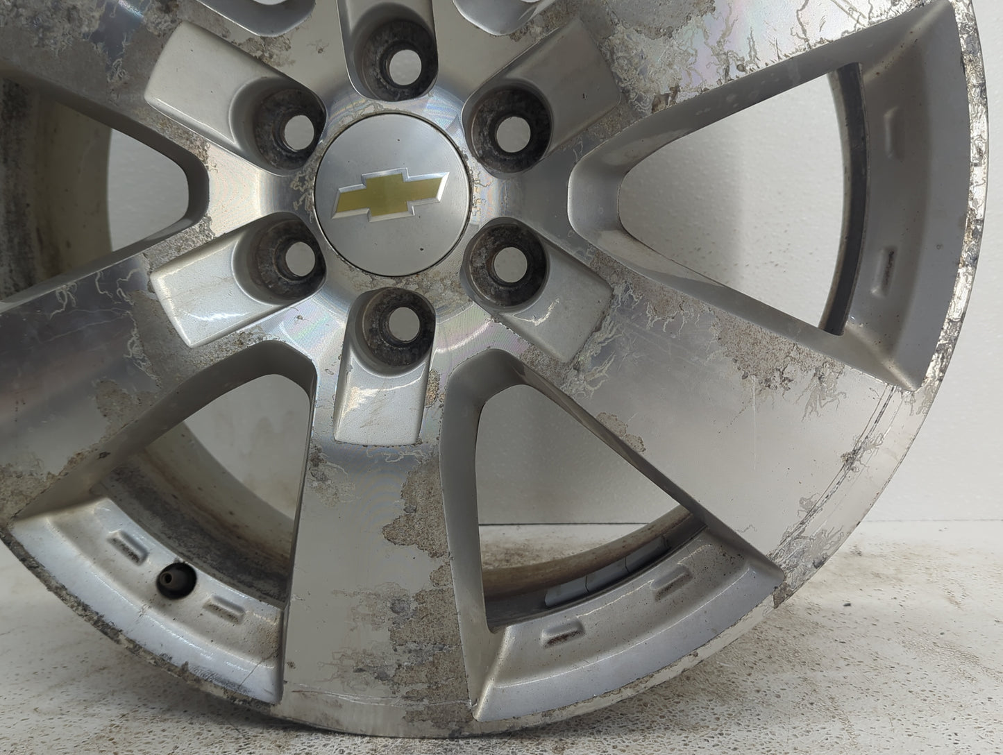2009-2015 Chevrolet Traverse Wheel Rim Oem - Oemusedautoparts1.com