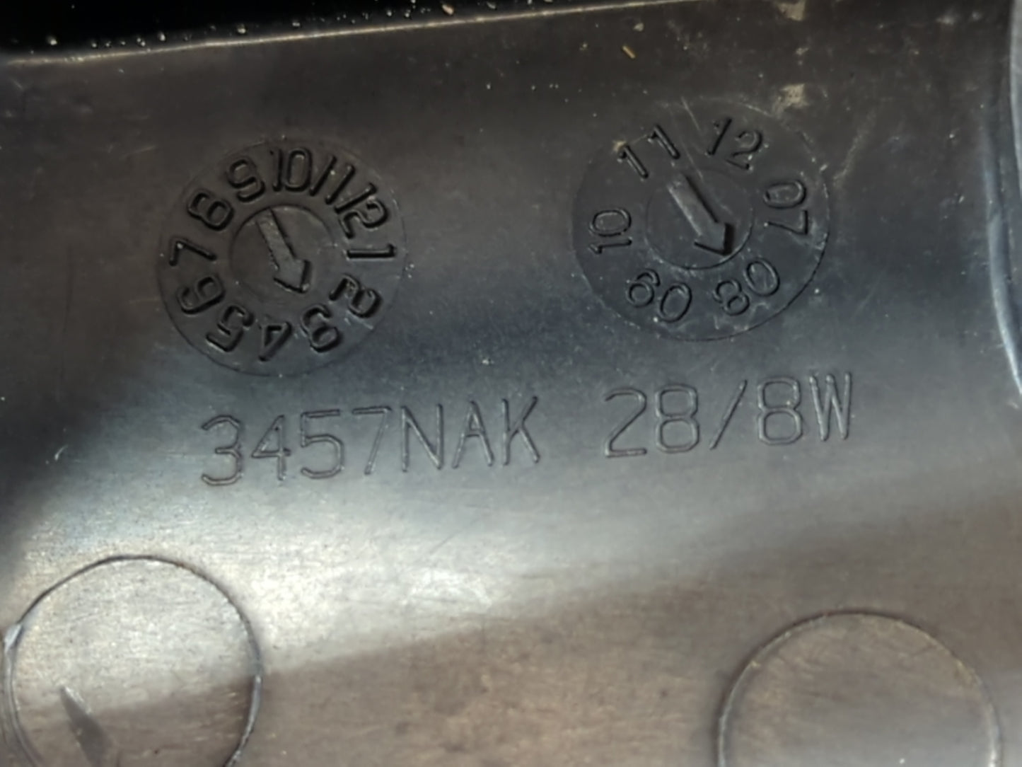 2008-2010 Saturn Vue Driver Left Oem Head Light Headlight Lamp