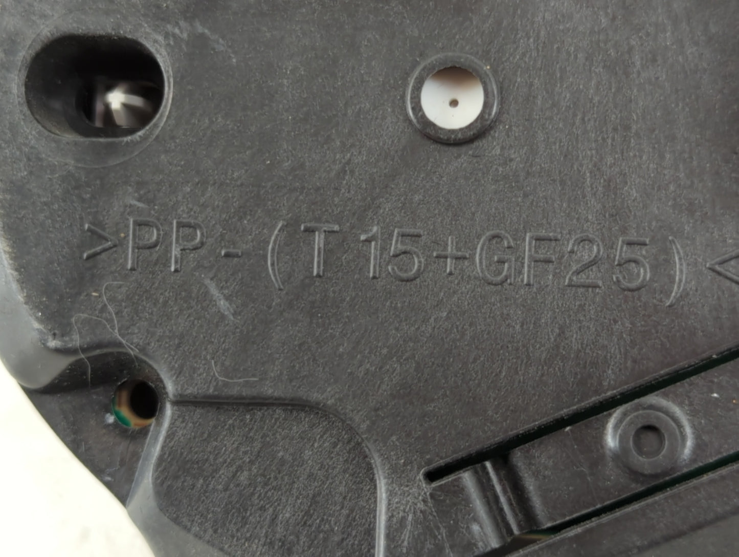 0 Ford Focus Instrument Cluster Speedometer Gauges Fits OEM Used Auto Parts