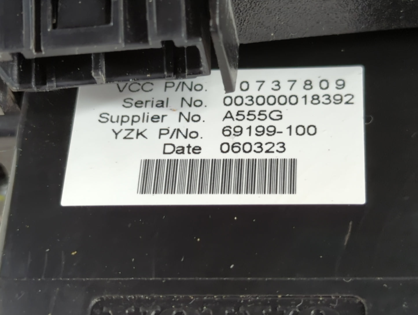 2004-2006 Volvo S40 Radio Control Panel
