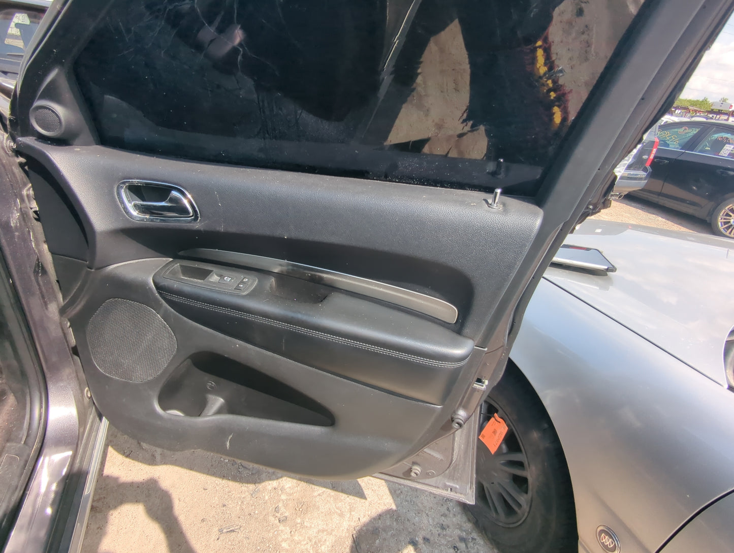 2016 Dodge Durango Front Right Passenger Interior Door Panel Trim