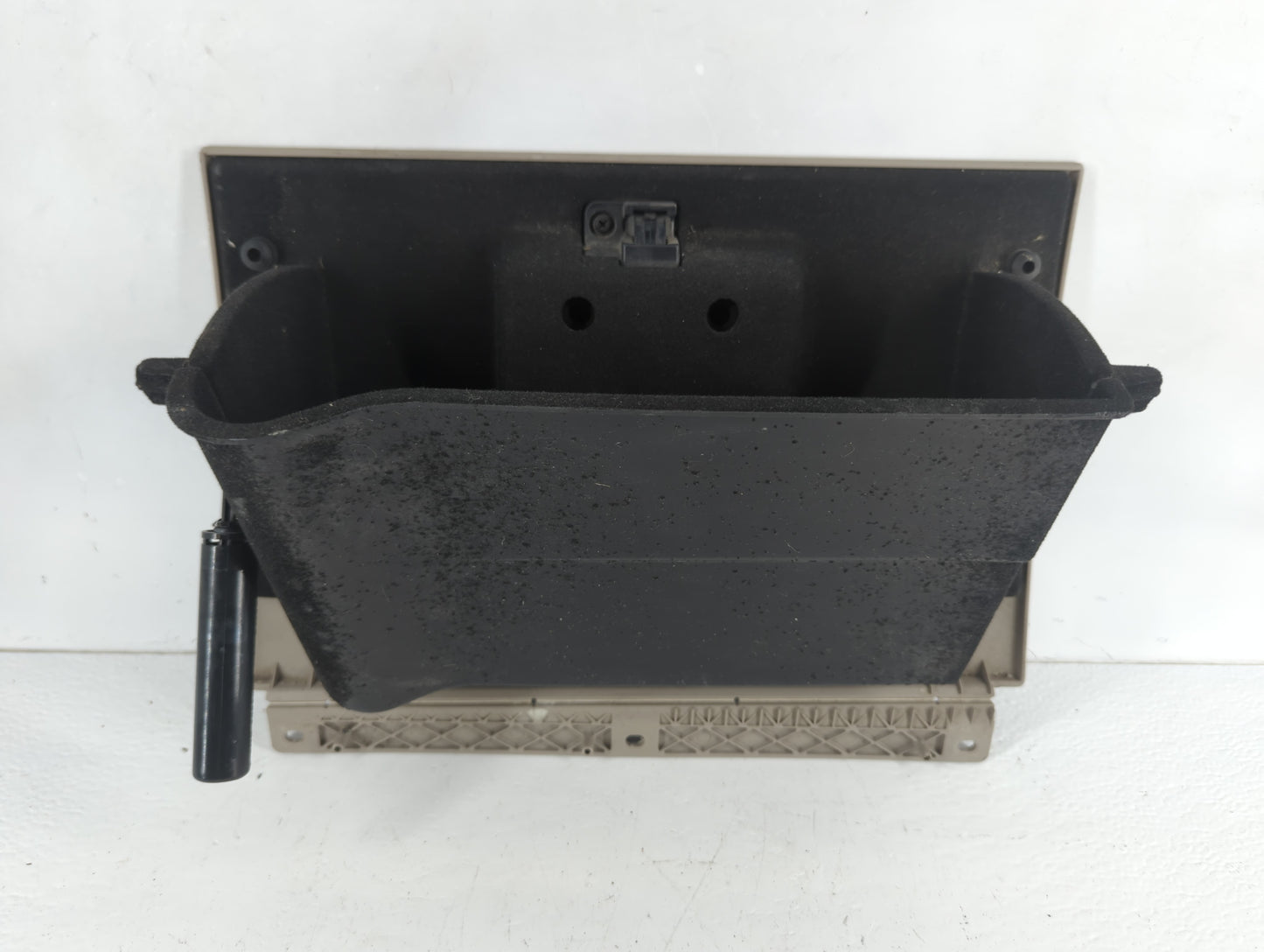 2010 Lincoln Navigator Passenger Glove Box Door Storage Compartment