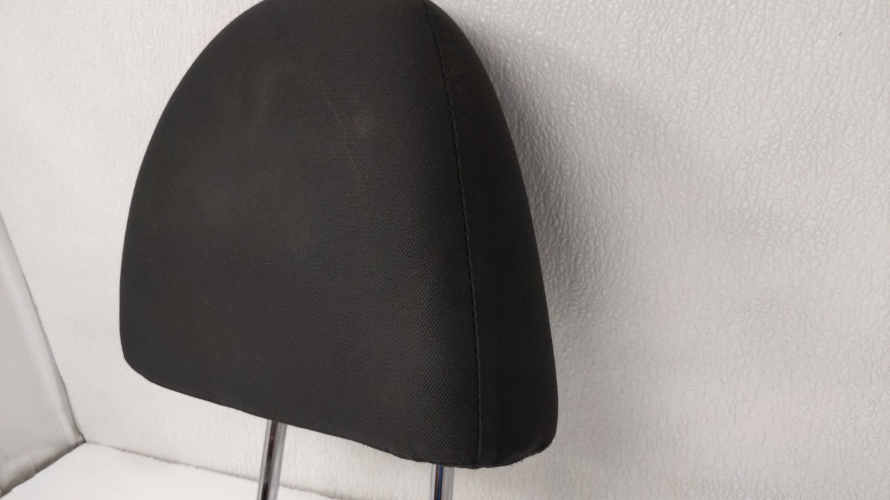 2013 Nissan Versa Headrest Head Rest Front Driver Passenger Seat Black 108959 - Oemusedautoparts1.com