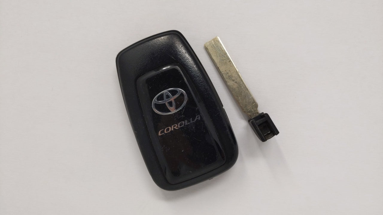 Toyota Corolla Keyless Entry Remote Fob Hyq14fbn 231451-2000 4 Buttons - Oemusedautoparts1.com