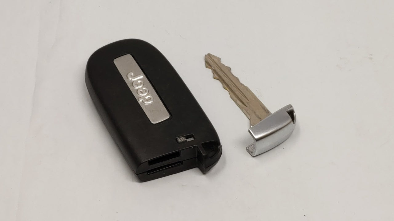 Jeep Cherokee Keyless Entry Remote Fob Gq4-54t 68105087ag 3 Buttons - Oemusedautoparts1.com