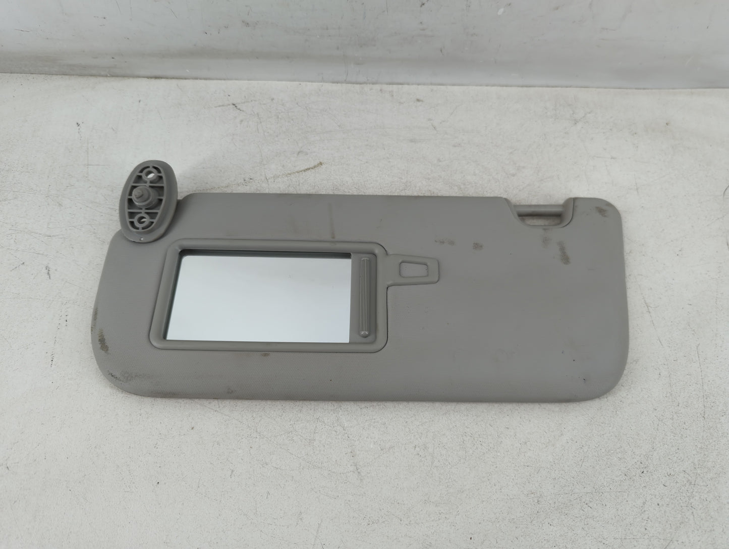 0 Sun Visor Shade Replacement Passenger Right Mirror Fits OEM Used Auto Parts - Oemusedautoparts1.com