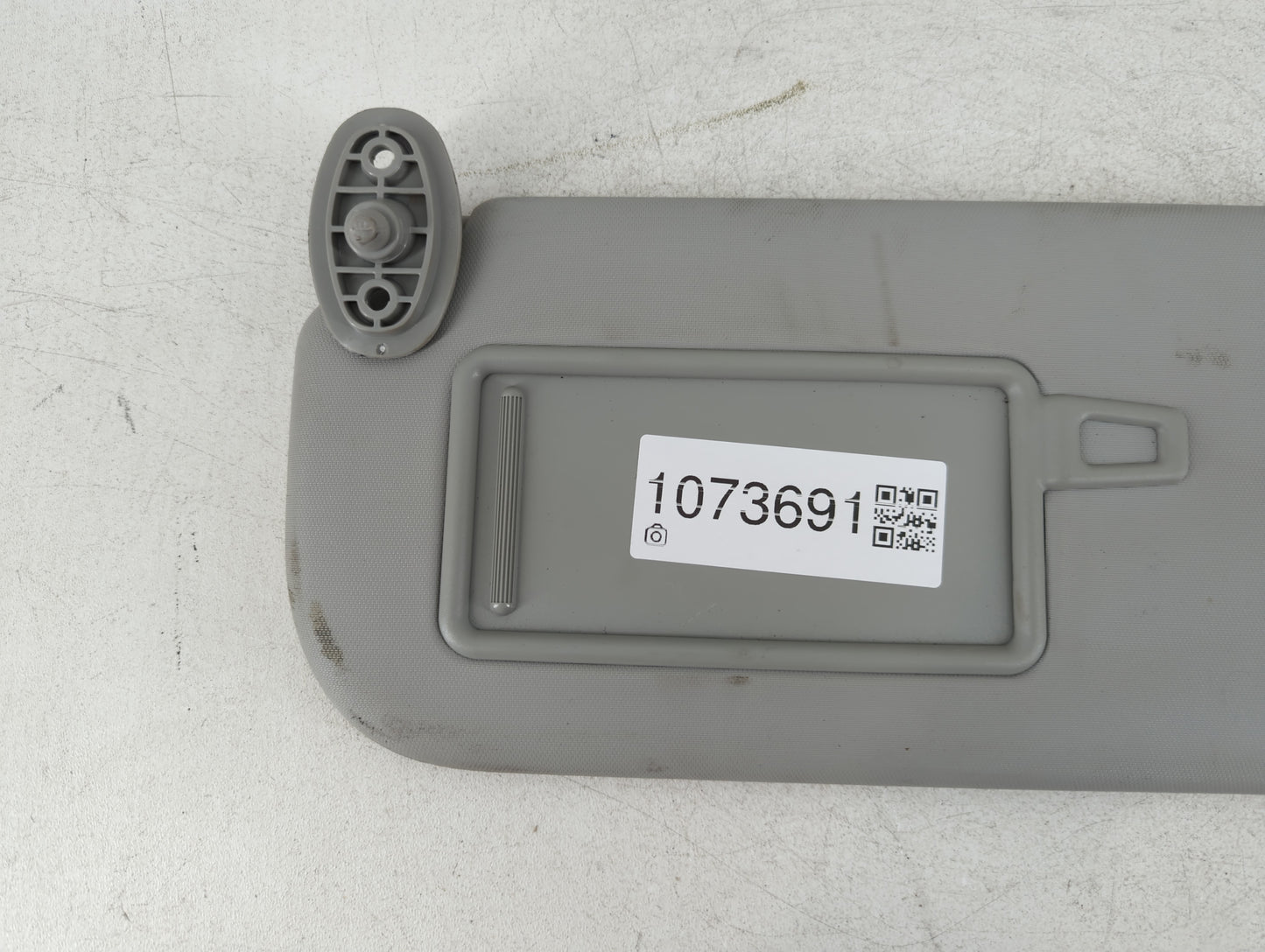 0 Sun Visor Shade Replacement Passenger Right Mirror Fits OEM Used Auto Parts - Oemusedautoparts1.com