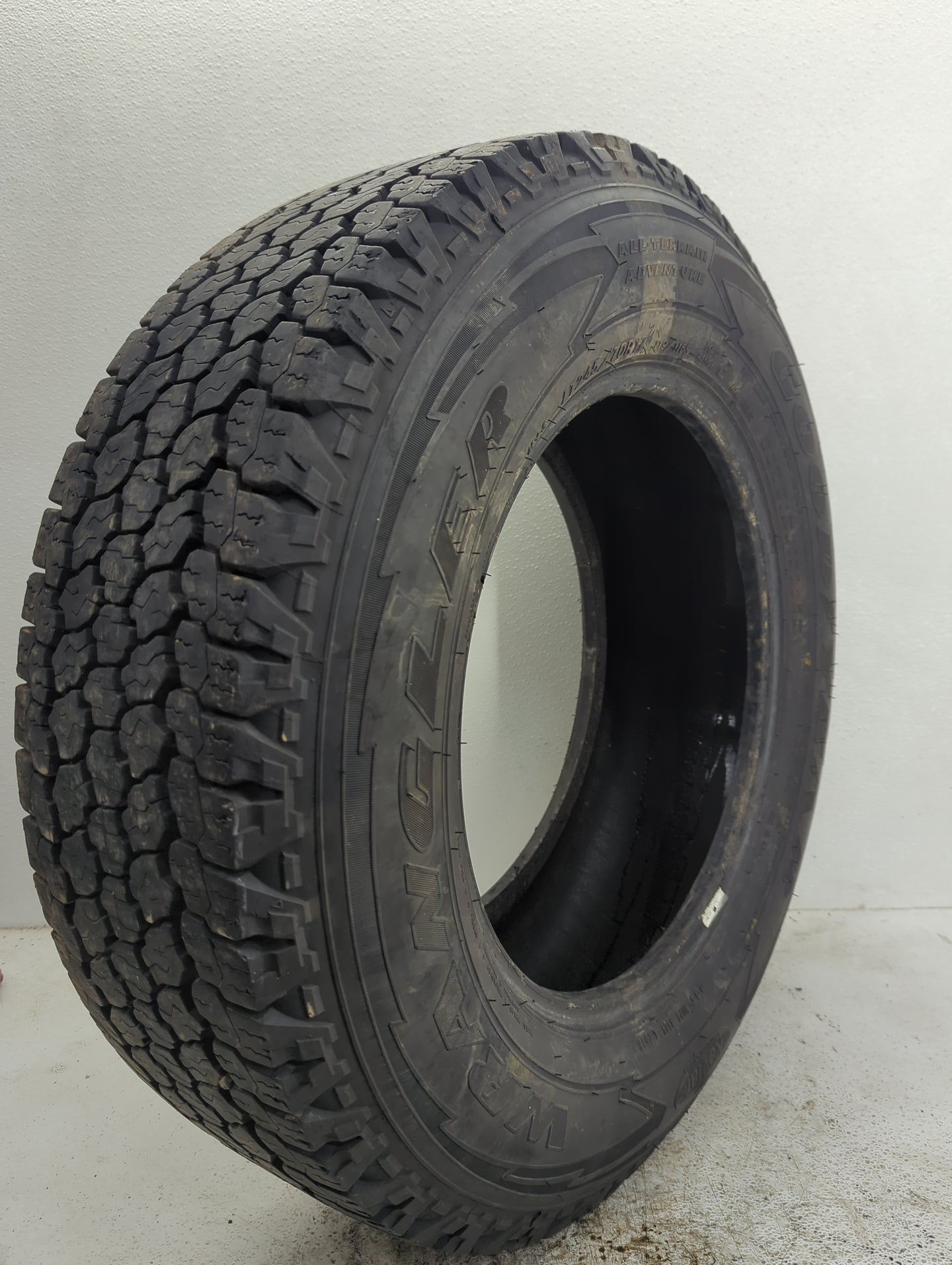 Used Tire LT245/70R17 GOODYEAR WRANGLER 119/116S All Terrain - Tread Depth 10/32 - Oemusedautoparts1.com