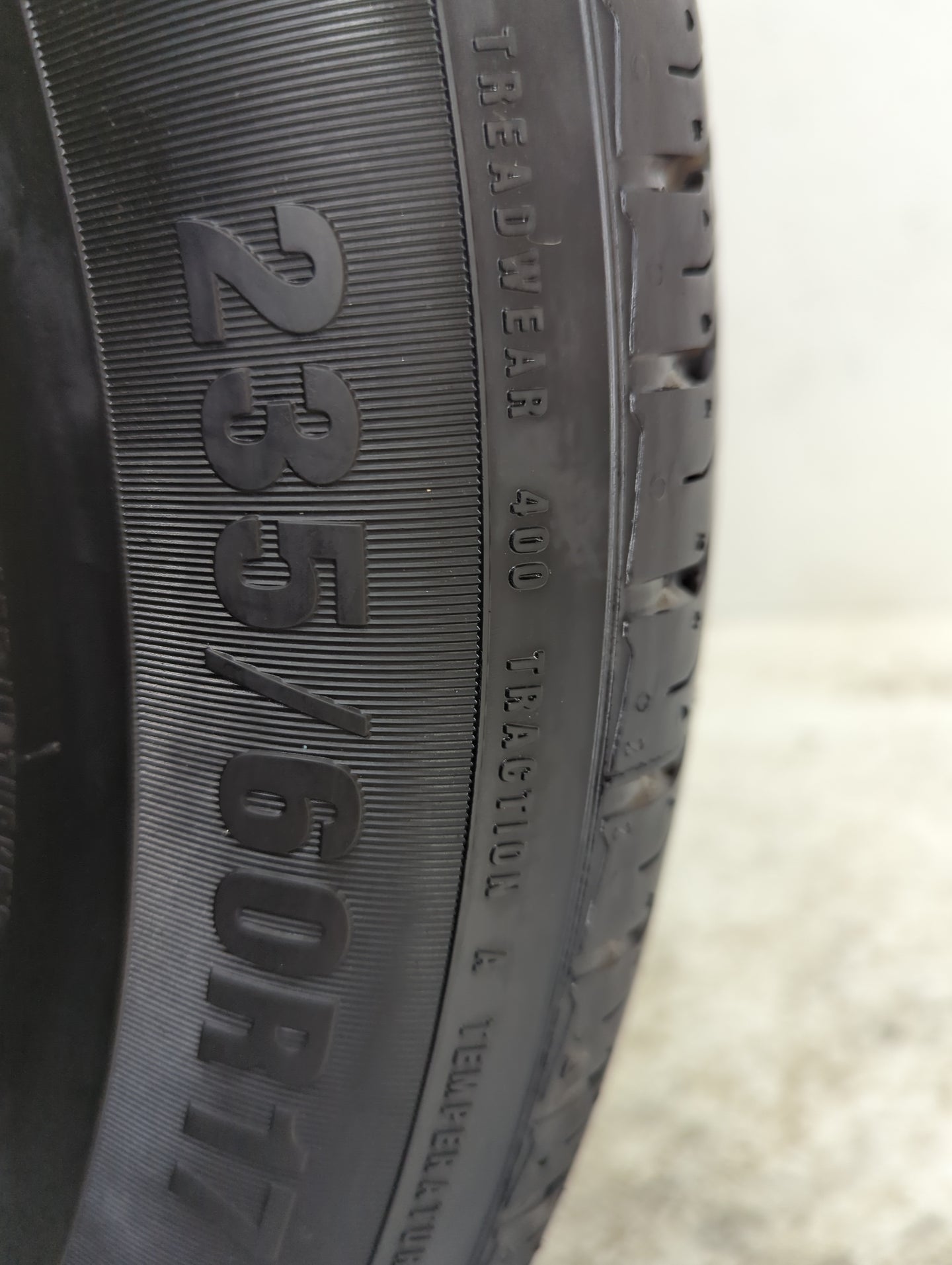 Used Tire 235/60R17 WATERFALL ECO DYNAMIC 106H - Tread Depth 7/32 - Oemusedautoparts1.com