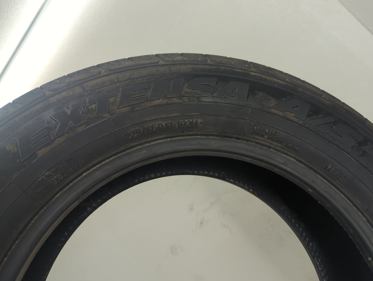 Used Tire 225/65R17 TOYO EXTENSA A/S 102H - Tread Depth 9.5/32 - Oemusedautoparts1.com