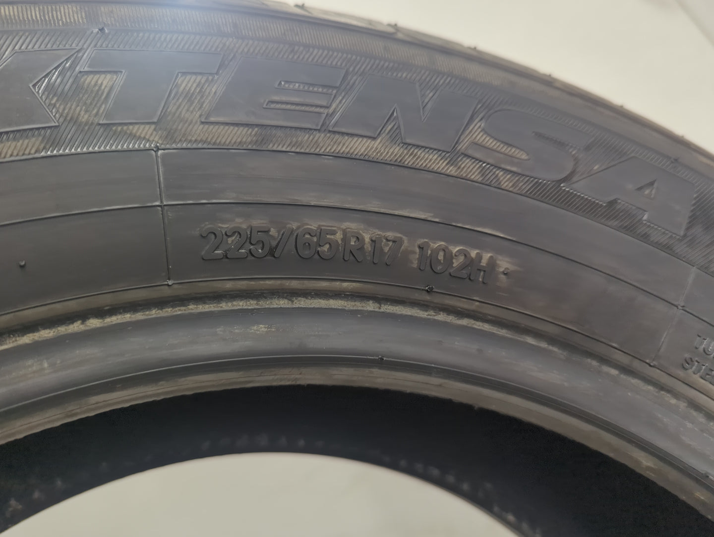 Used Tire 225/65R17 TOYO EXTENSA A/S 102H - Tread Depth 9.5/32 - Oemusedautoparts1.com