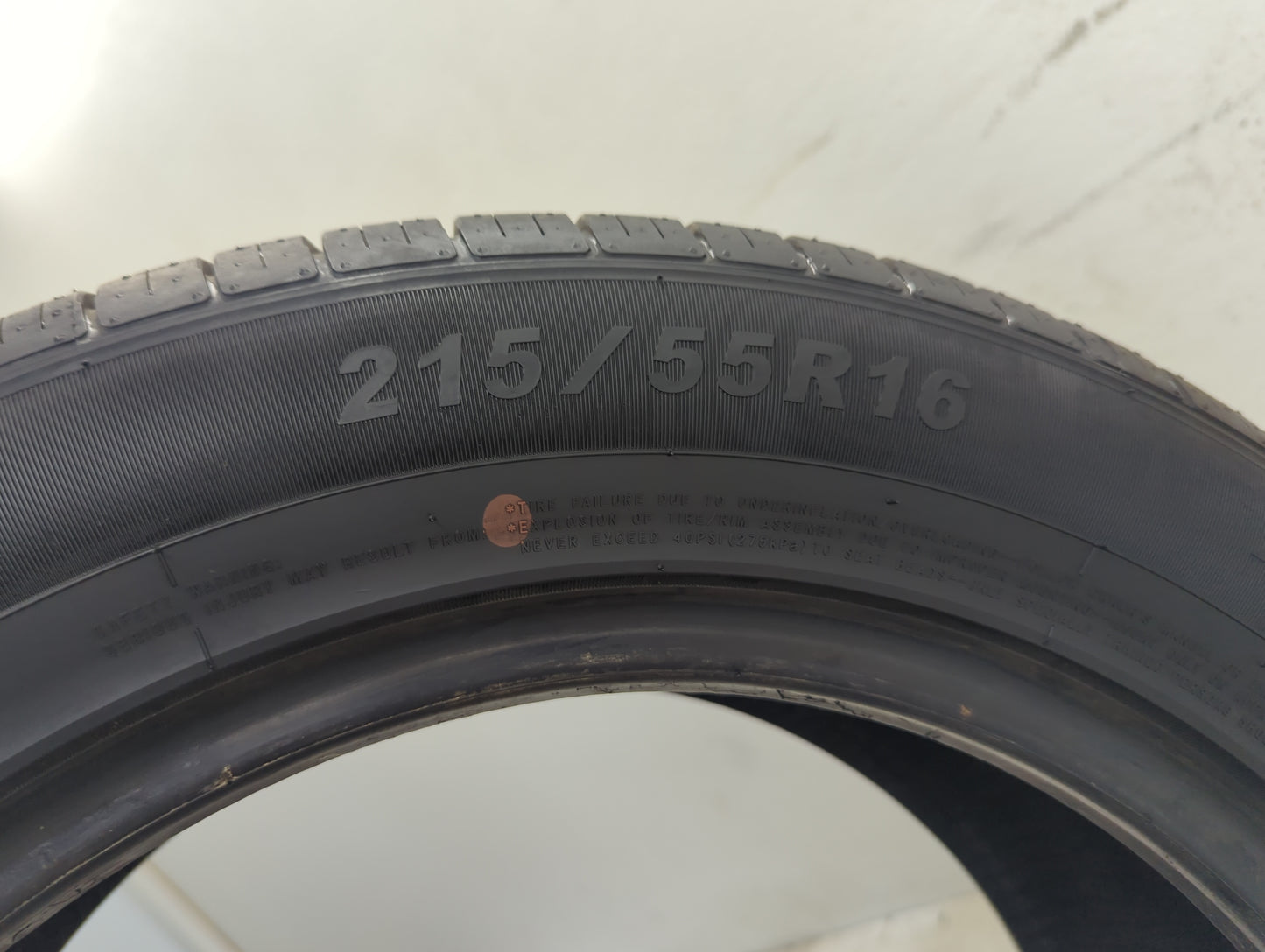 Used Tire 215/55R16 IRONHEAD REFLEX IHO1 94V - Tread Depth 9.5/32 - Oemusedautoparts1.com