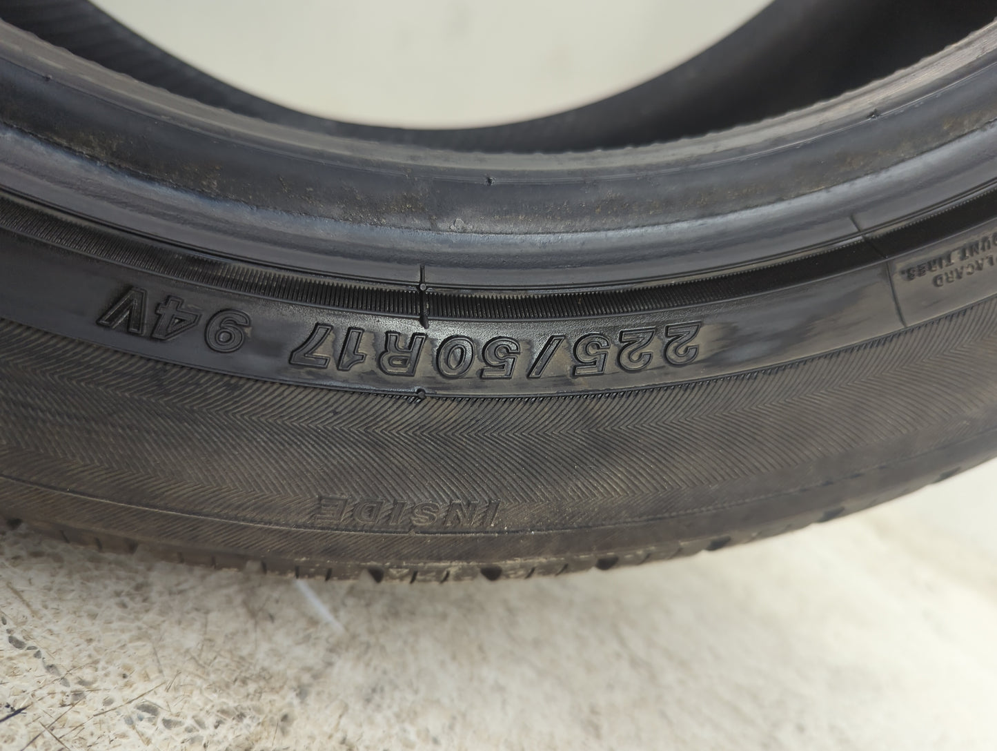 Used Tire 225/50R17 YOKOHAMA YK740 94V - Tread Depth 10/32 - Oemusedautoparts1.com