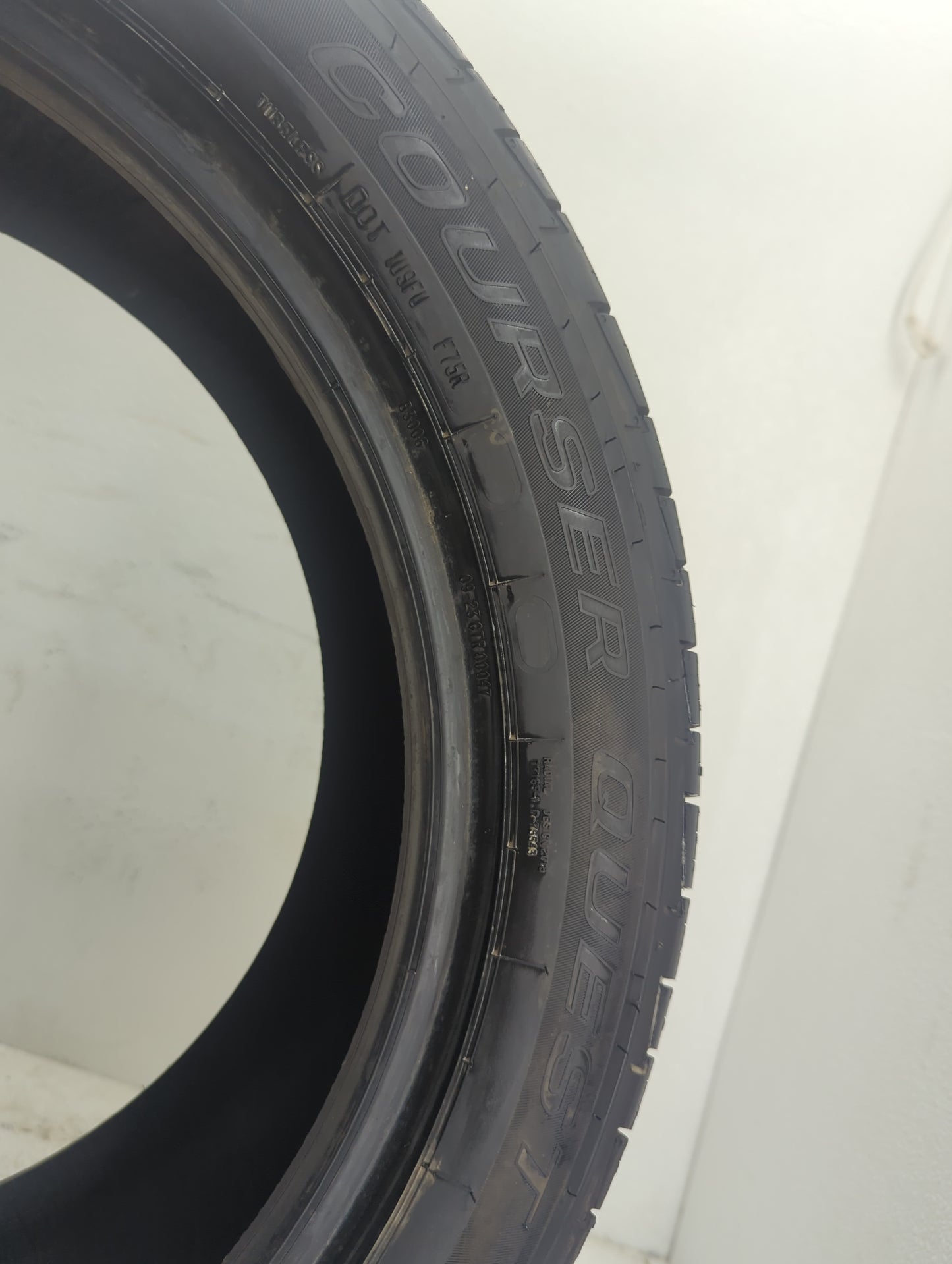 Used Tire 235/45R18 MASTERCRAFT COURSER QUEST 94V - Tread Depth 10/32 - Oemusedautoparts1.com