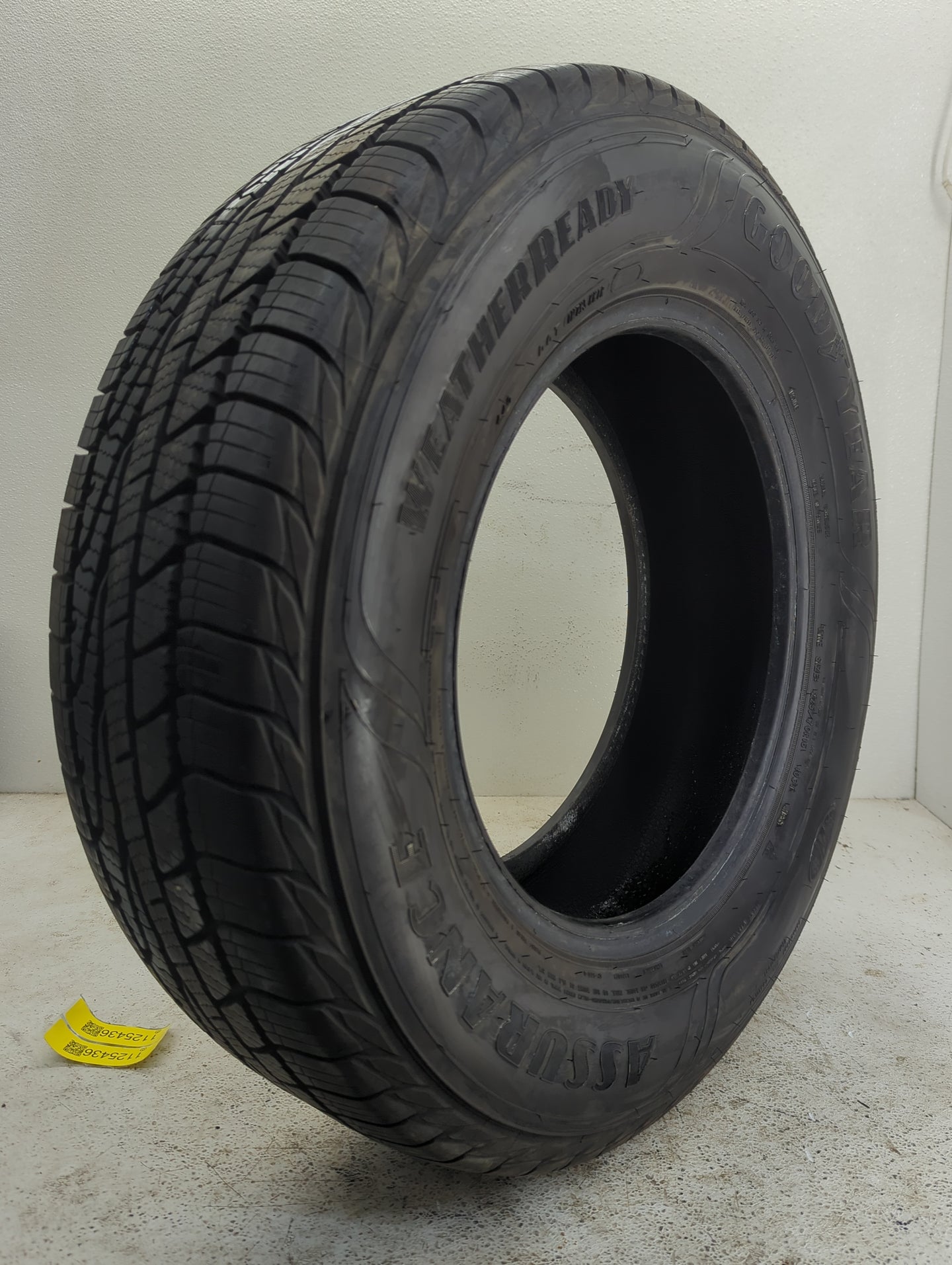 Used Tire 225/70R16 GOODYEAR ASSURANCE WEATHERREADY 103T - Tread Depth 9.5/32 - Oemusedautoparts1.com
