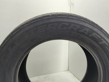 Used Tire 195/60R15 MASTERCRAFT SRT TOURING 88H - Tread Depth 9.5/32
