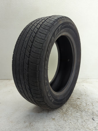 compare product Used Tire 195/60R15 MASTERCRAFT SRT TOURING 88H - Tread Depth 9.5/32