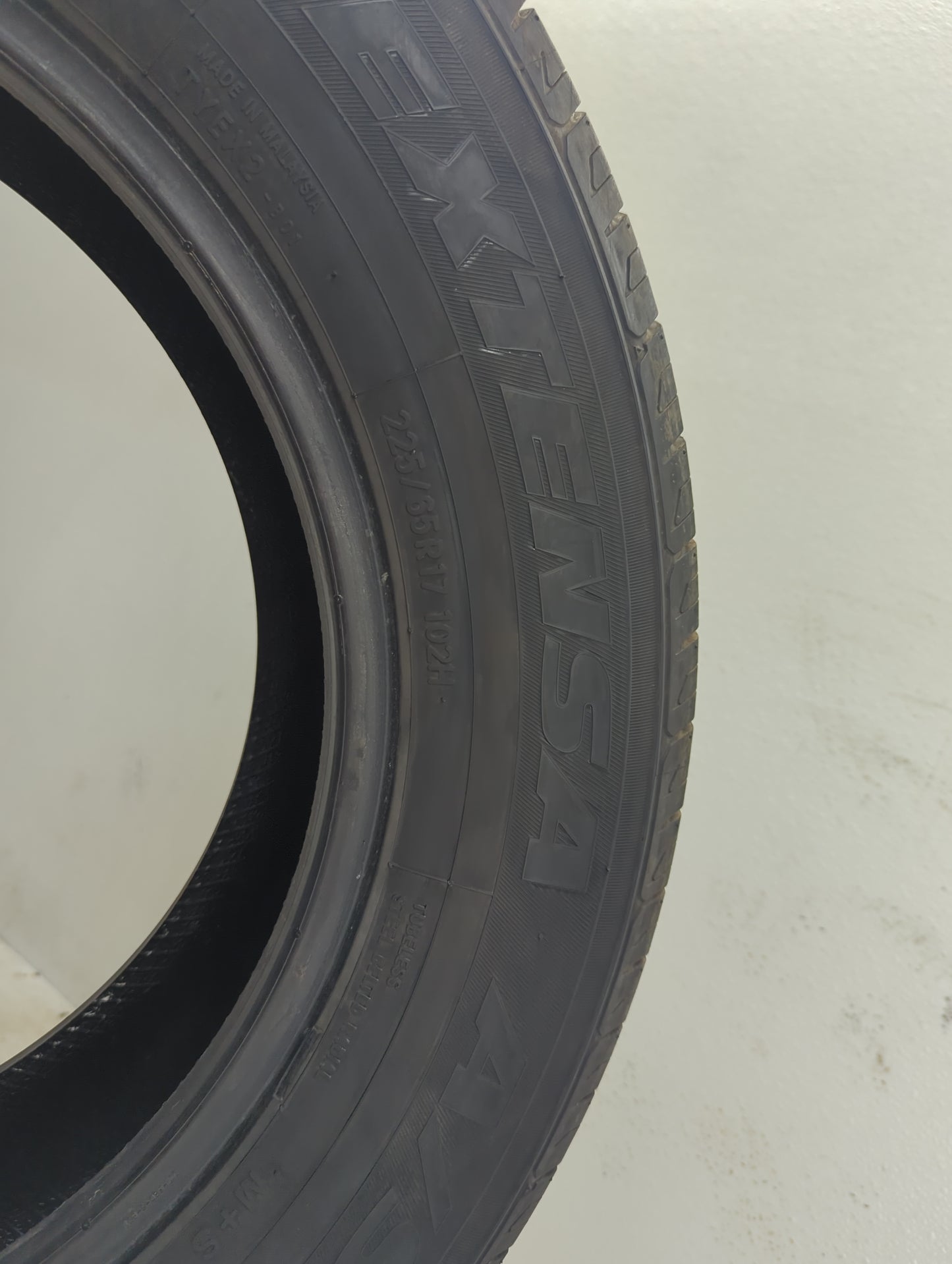 Used Tire 225/65R17 TOYO EXTENSA A/S 102H - Tread Depth 10/32 - Oemusedautoparts1.com