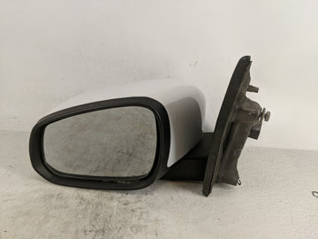 Driver Left Side View Manual Door Mirror - Oemusedautoparts1.com