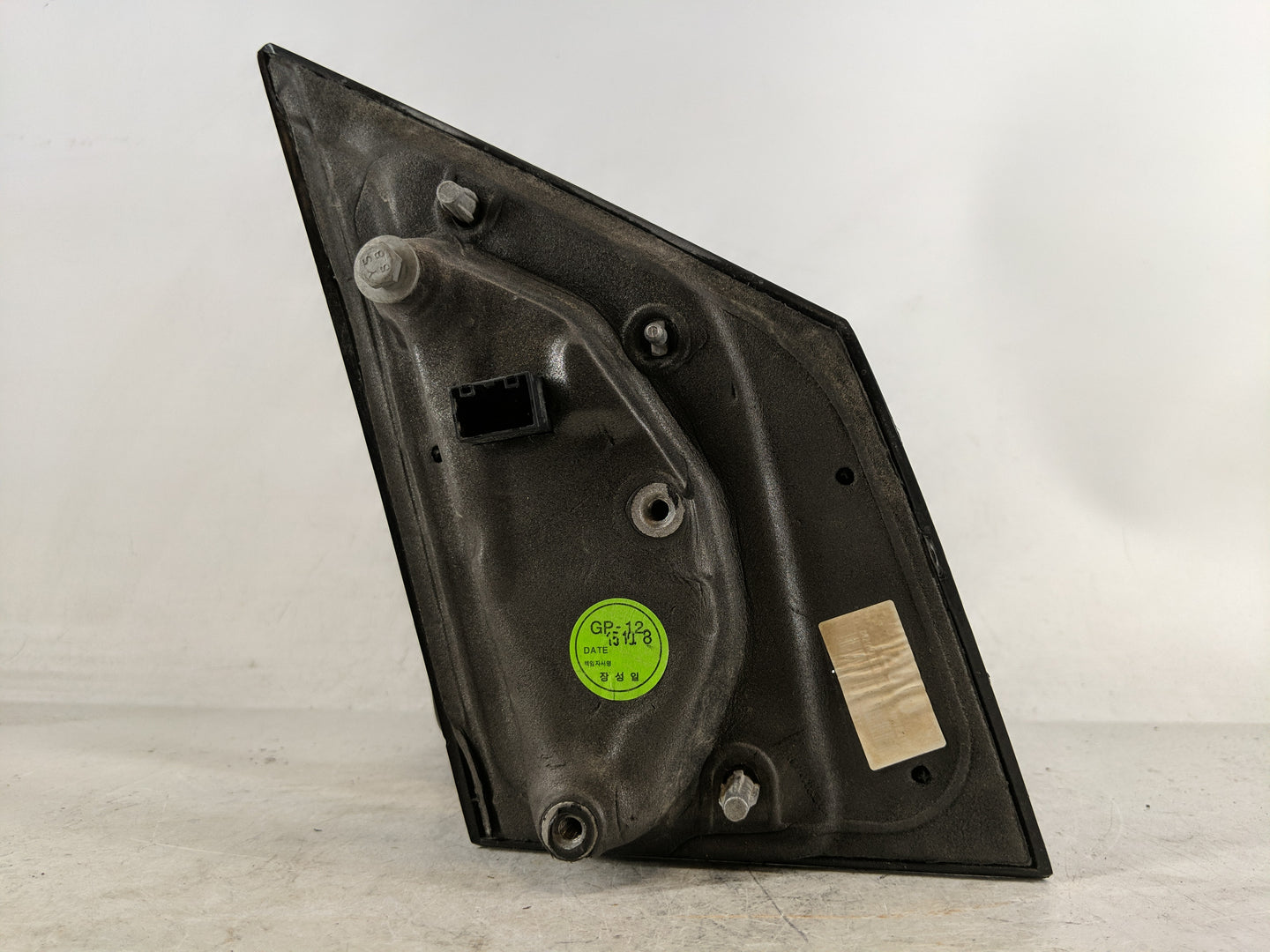 Passenger Right Side View Manual Door Mirror - Oemusedautoparts1.com