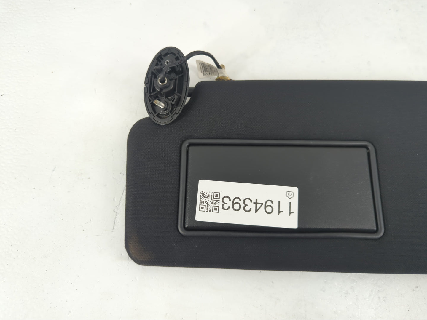 0 Sun Visor Shade Replacement Passenger Right Mirror Fits Fits 215 2016 2017 2018 2019 2020 OEM Used Auto Parts - Oemusedaut