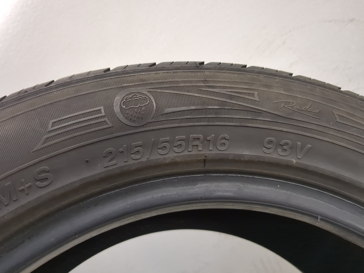 Used Tire 215/55R16 RADAR DIMAX A/S-8 93V - Tread Depth 8.5/32 - Oemusedautoparts1.com