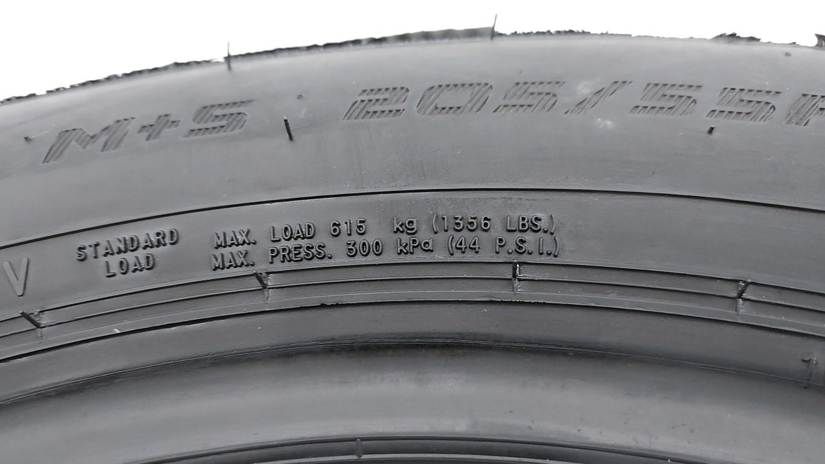 Used Tire 205/55R16 ARIZONIAN SILVER EDITION ALL SEASON 91V All Season - 9.5/32 - Oemusedautoparts1.com