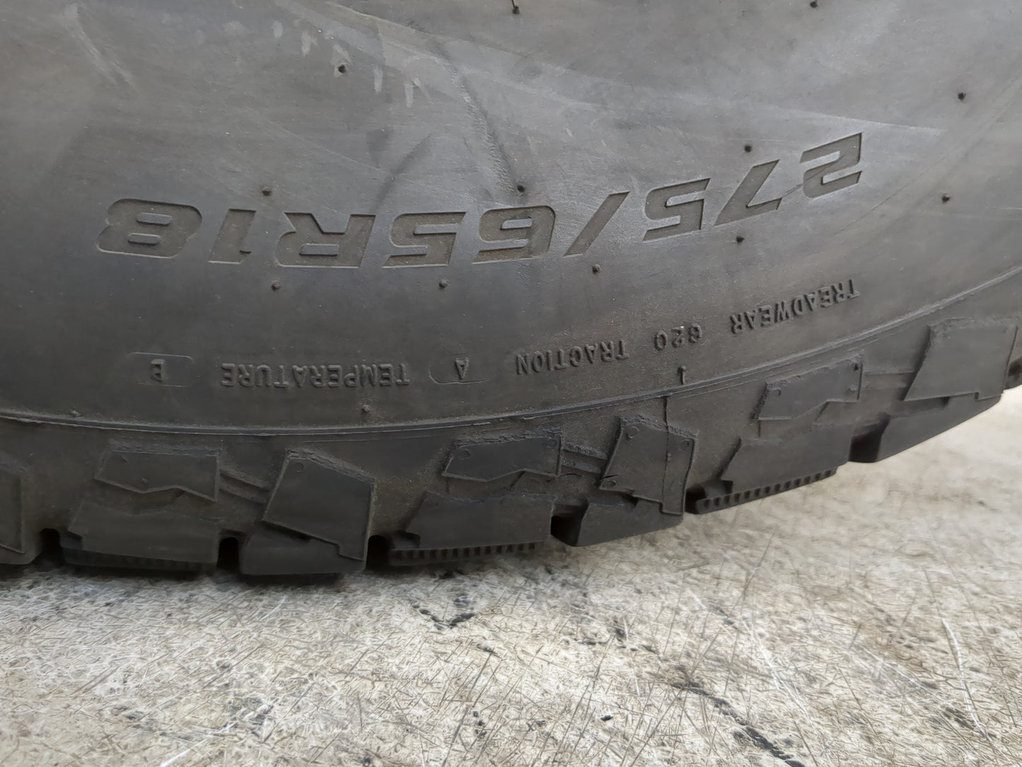 Used Tire 275/65R18 MASTERCRAFT COURSER TRAIL 116T - Tread Depth 10/32 - Oemusedautoparts1.com