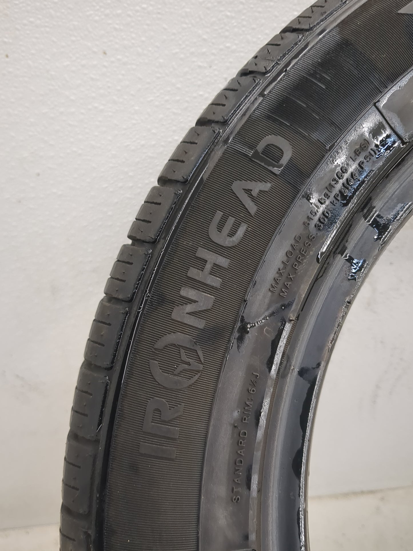 Used Tire 205/55R16 IRONHEAD REFLEX IHO1 91V - Tread Depth 9/32 - Oemusedautoparts1.com