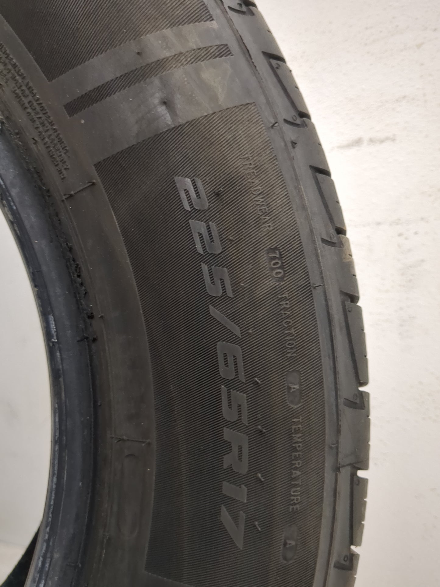 Used Tire 225/65R17 MASTERCRAFT COURSER QUEST PLUS 102H - Tread Depth 10/32 - Oemusedautoparts1.com