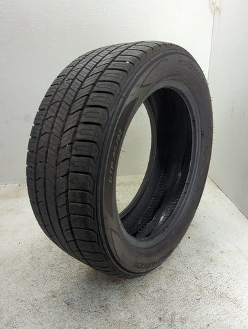 Used Tire 225/50R17 ROAD HUGGER GTP AS/02 98V - Tread Depth 8/32 - Oemusedautoparts1.com