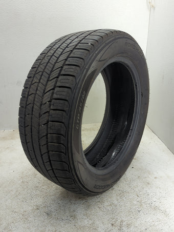 compare product Used Tire 225/50R17 ROAD HUGGER GTP AS/02 98V - Tread Depth 8/32