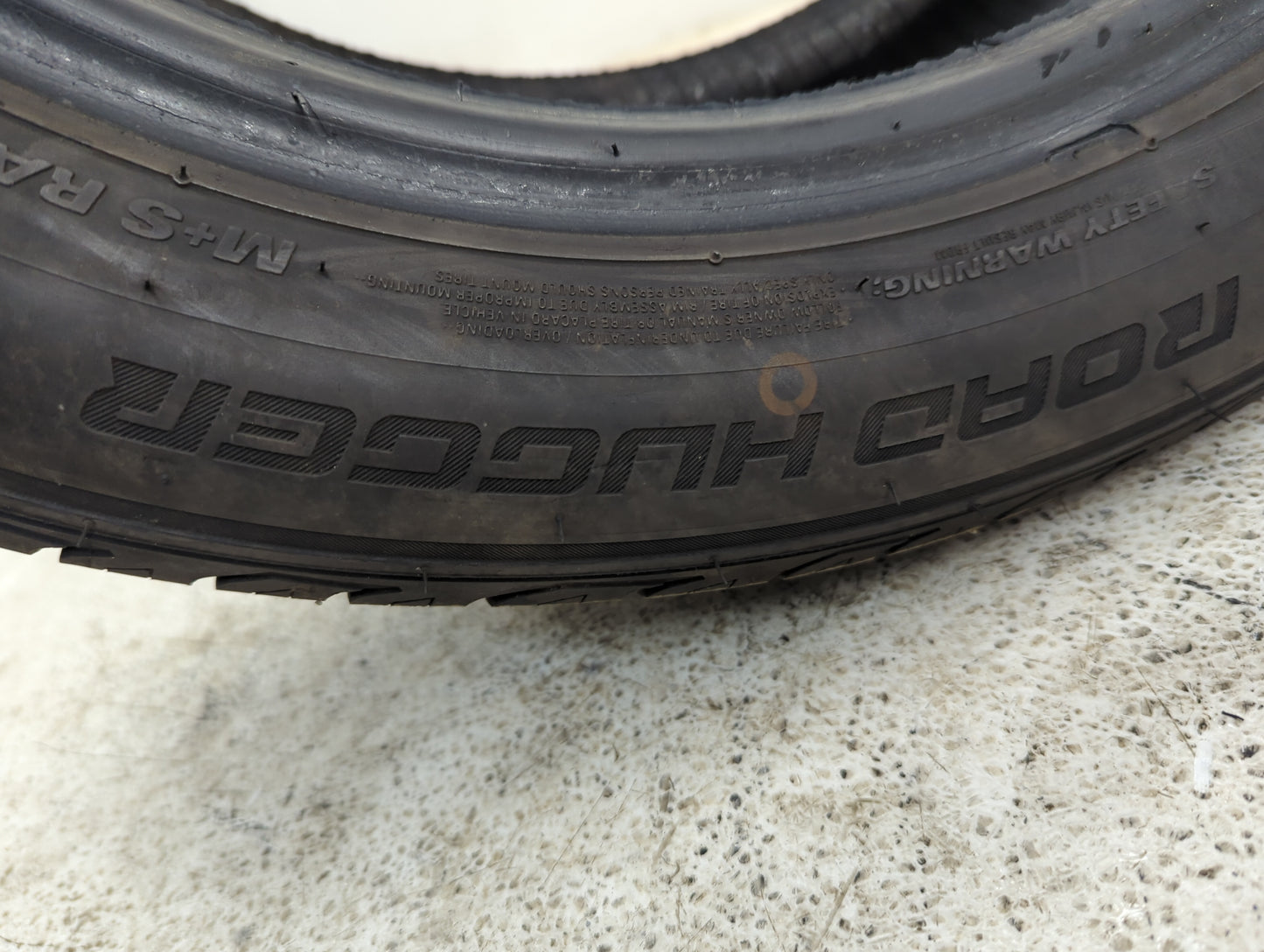 Used Tire 225/50R17 ROAD HUGGER GTP AS/02 98V - Tread Depth 8/32 - Oemusedautoparts1.com