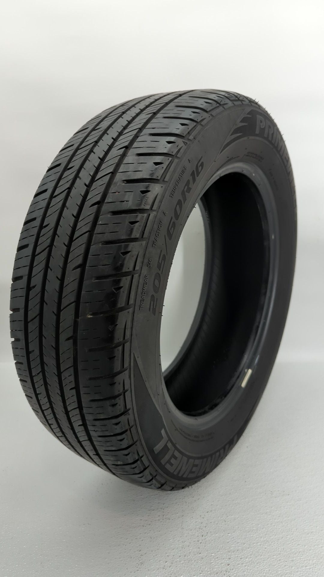 Used Tire 205/60R16 PRIMEWELL PS890 TOURING 92V All Season - Tread Depth 7/32 - Oemusedautoparts1.com