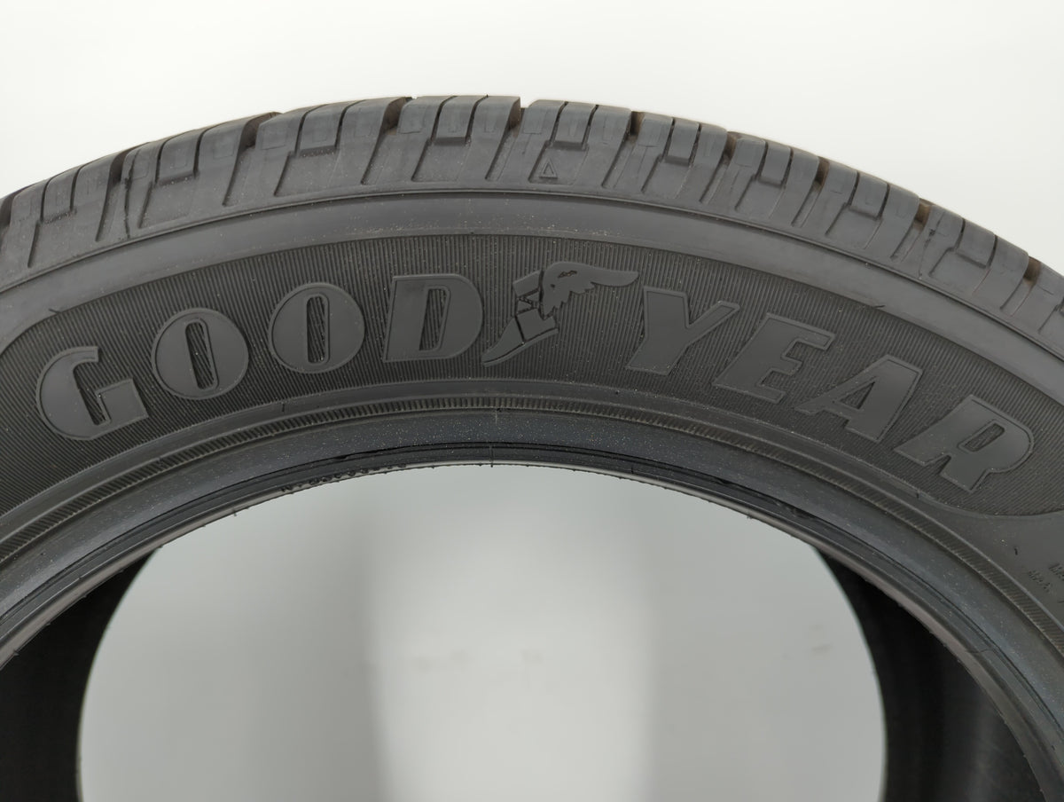 Used Tire 225/50R17 GOODYEAR RELIANT ALL SEASON 94V All Season - 9/32 - Oemusedautoparts1.com