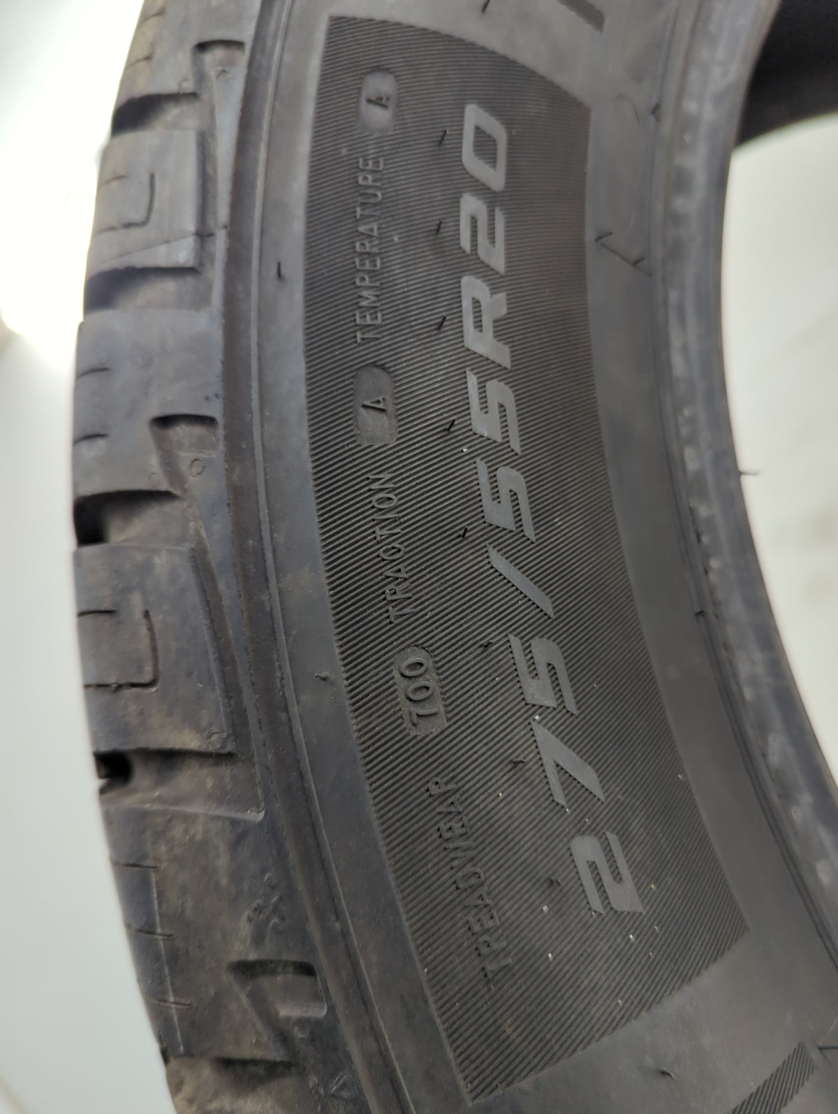 Used Tire 275/55R20 MASTERCRAFT COURSER QUEST 117H - Tread Depth 9.5/32 - Oemusedautoparts1.com