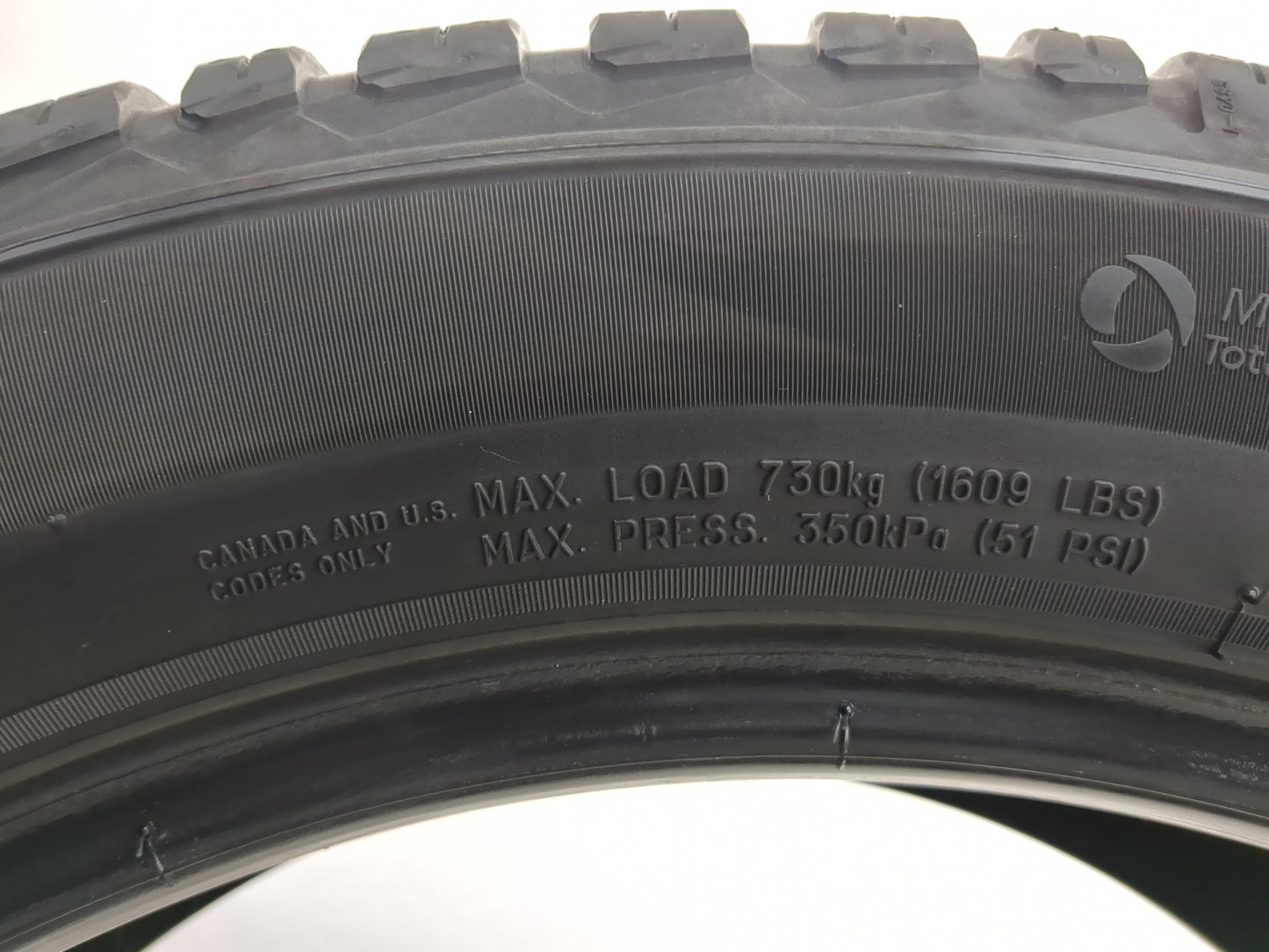 Used Tire 235/50R18 MICHELIN CROSS CLIMATE 2 97H - Tread Depth 9/32 - Oemusedautoparts1.com