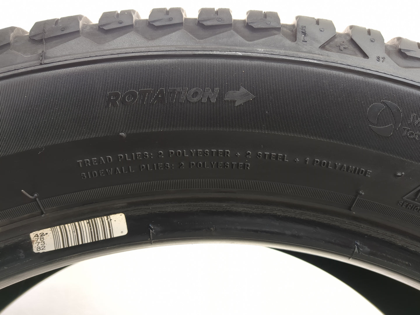 Used Tire 235/50R18 MICHELIN CROSS CLIMATE 2 97H - Tread Depth 9/32 - Oemusedautoparts1.com