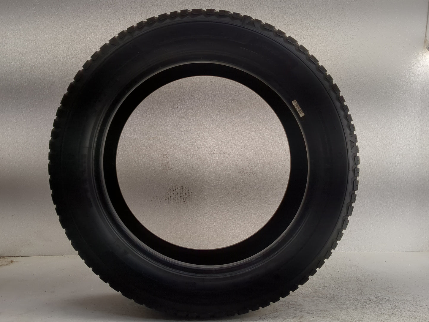 Used Tire 235/50R18 MICHELIN CROSS CLIMATE 2 97H - Tread Depth 9/32 - Oemusedautoparts1.com