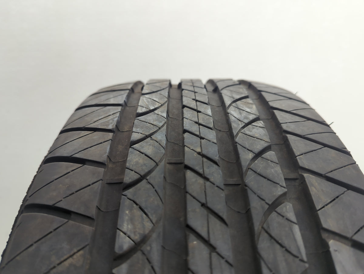 Used Tire 215/55R17 DOUGLAS TOURING A/S 94V - Tread Depth 7/32 - Oemusedautoparts1.com