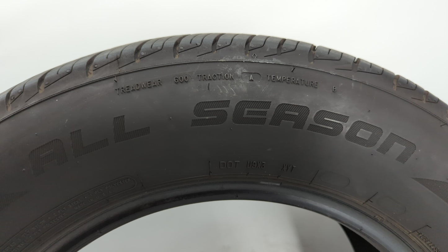 Used Tire 225/60R16 ARIZONIAN SILVER EDITION ALL SEASON 98H All Season - 8.5/32 - Oemusedautoparts1.com