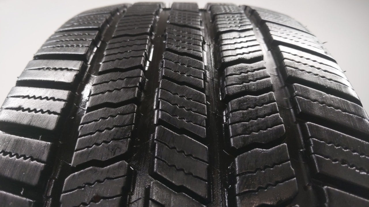 Used Tire 255/60R19 MICHELIN DEFENDER LTX M/S 109H All Season - Tread Depth 8/32 - Oemusedautoparts1.com