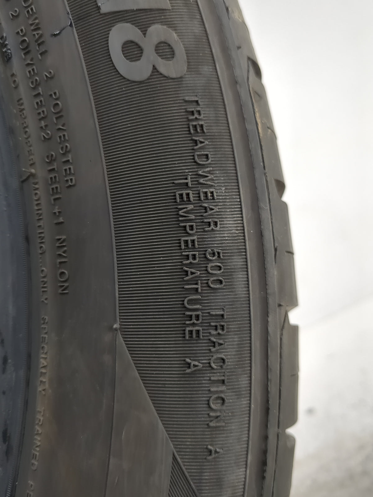 Used Tire 235/50R18 LIONHART LH-503 101W - Tread Depth 8/32 - Oemusedautoparts1.com