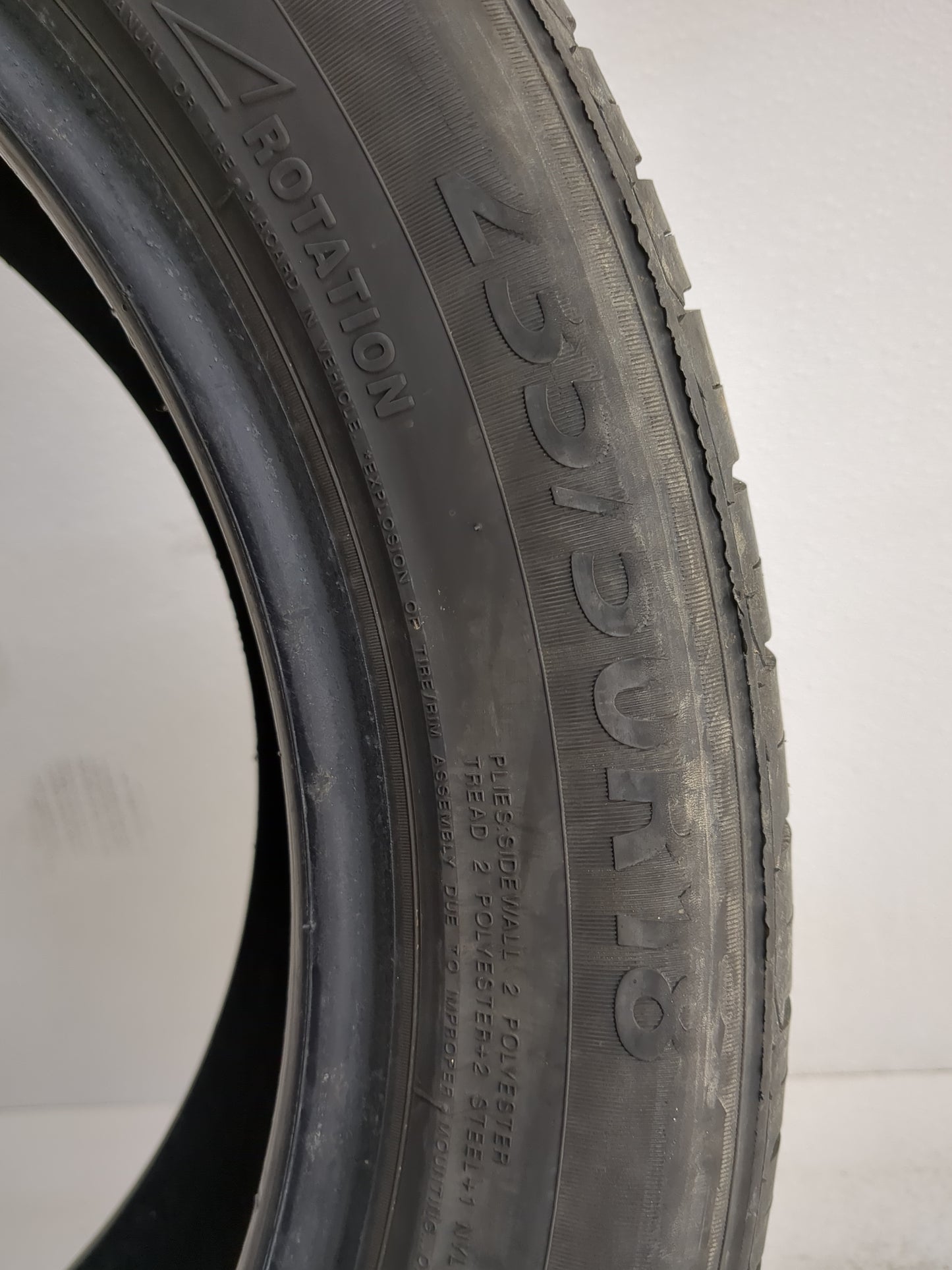 Used Tire 235/50R18 LIONHART LH-503 101W - Tread Depth 8/32 - Oemusedautoparts1.com