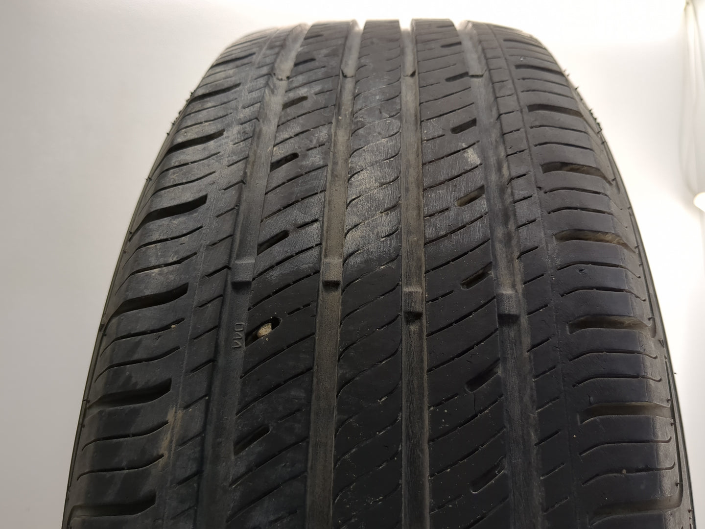 Used Tire 225/65R17 IRONMAN GR906 102H - Tread Depth 9.5/32 - Oemusedautoparts1.com