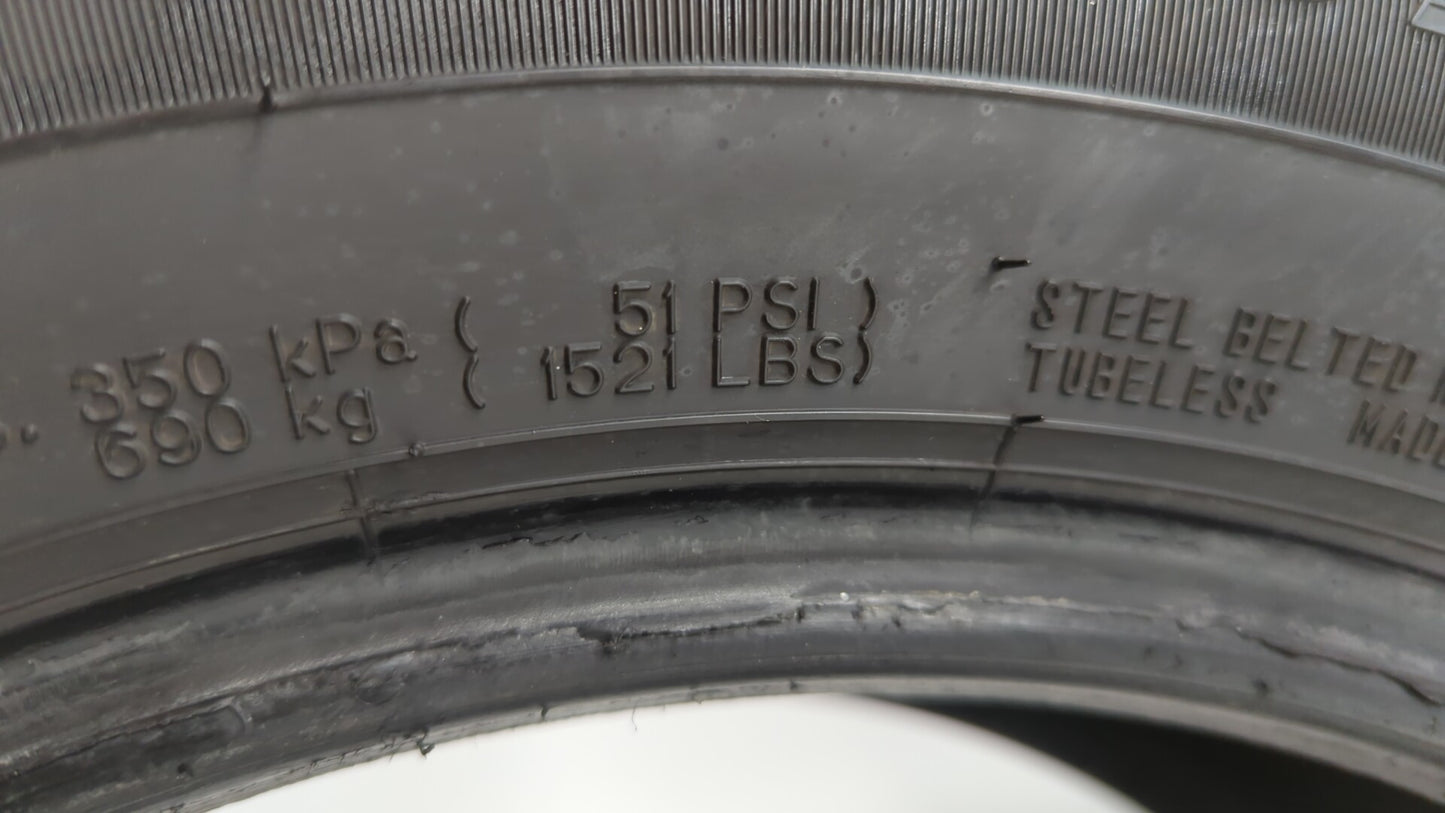 Used Tire 215/60R16 DORAL SDL-SPORT 95H All Season - Tread Depth 8/32 - Oemusedautoparts1.com