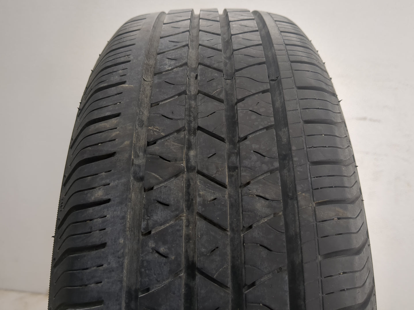 Used Tire 185/65R14 IRONMAN RADIAL RB-12 86T - Tread Depth 8/32 - Oemusedautoparts1.com
